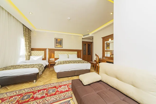 جناح عائلي، Spectra Hotel 1/6
