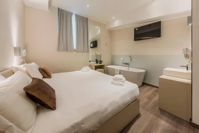 غرفة ديلوكس بسرير كينج، Spark by Hilton Milan Linate Airport 1/8