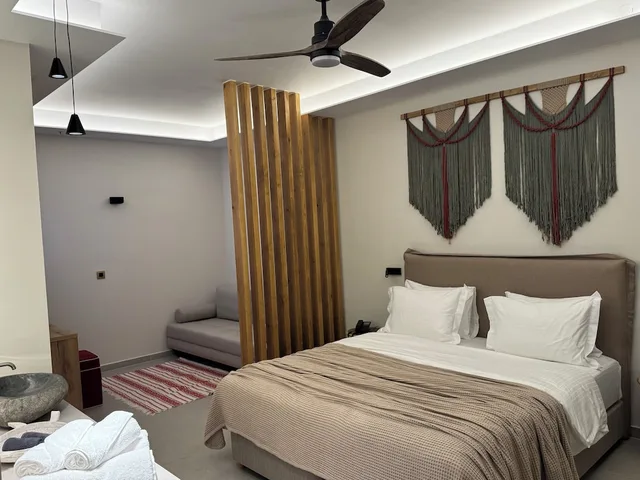 Cozy, Twin Beds, Land View، The Noverian Antama Organic Beach Resort Chania 5/10