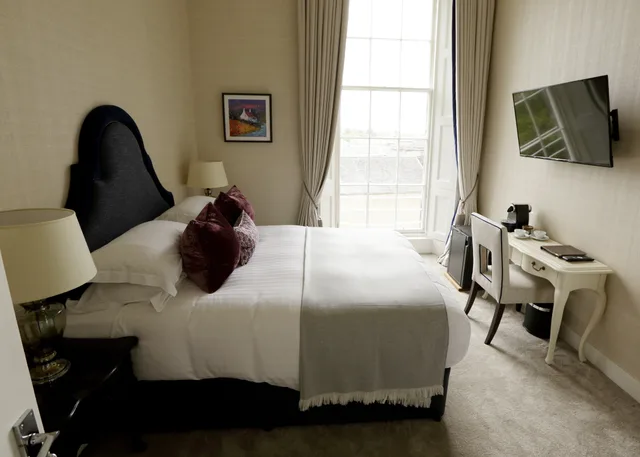 Petite, Town House، Nira Caledonia Hotel 2/10