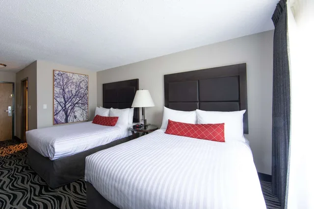 Room, 2 Queen Beds, Pet Friendly, Kitchenette, Ground Floor, SureStay Hotel by Best Western Castlegar 1/5