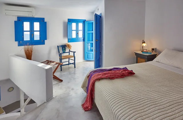 Honeymoon, Superior, Suite, Queen Bed, Sunset View, Plunge Pool، Esperas Santorini 1/7
