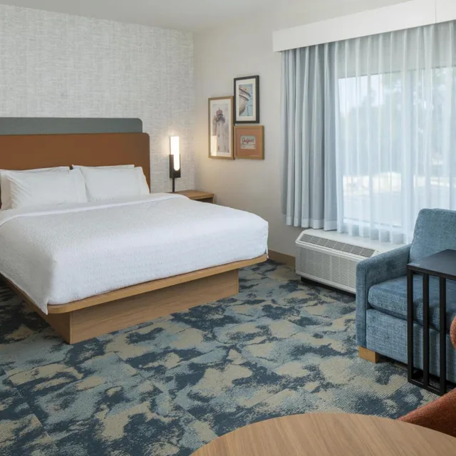 جناح استوديو بسرير كينج، Hampton Inn by Hilton Gulfport Beach Boulevard 1/2