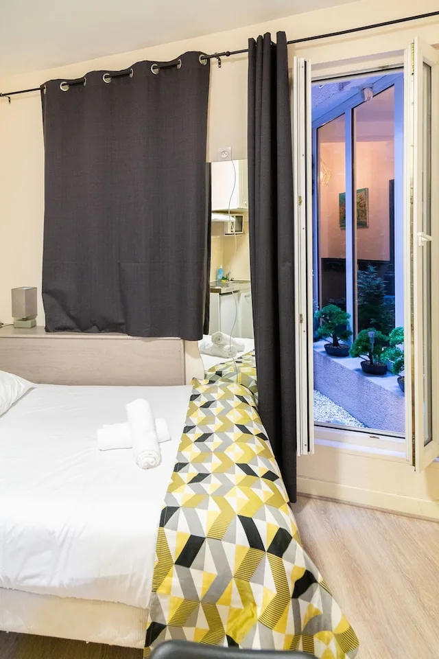 استوديو سوبيريور بسرير مزدوج بإطلالة على المدينة، RESIDENCE AURMAT 4/6