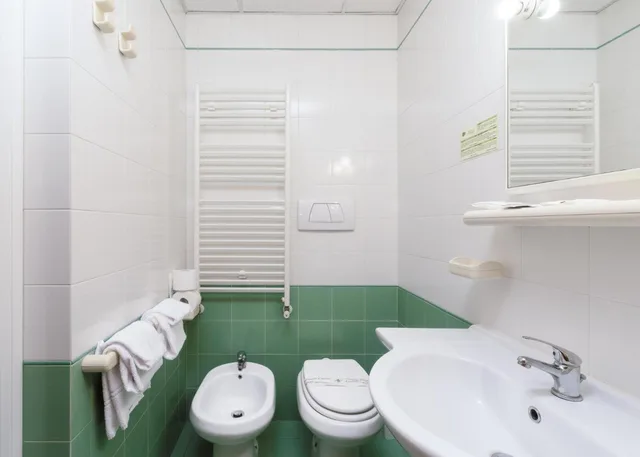 غرفة ثلاثية بسرير كوين وسرير فردي، Casa Betania 9/10