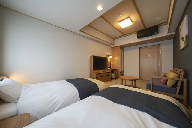 Deluxe, Twin Beds, Kyoto Umekoji Kadensho 1/2