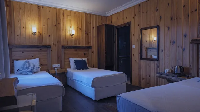 غرفة قياسية ثلاثية، Denizci Hotel 6/10