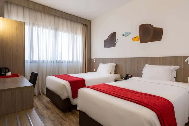 غرفة قياسية بسريرين منفصلين، Ramada Encore by Wyndham Osasco 1/5