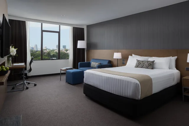 غرفة سوبيريور بسرير كوين، RYDGES CAMPERDOWN 1/3