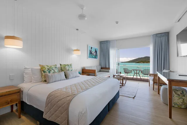 Ocean, Deluxe، Coral Sea Marina Resort 1/2