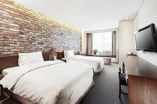 غرفة ديلوكس بسرير مزدوج وسرير فردي، President Hotel Seoul 2/4