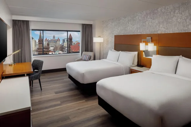 غرفة لذوي الإعاقة، Hilton Albany 3/6