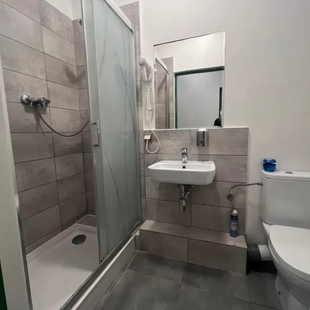 سكن مشترك مختلط بأربعة أسرّة، Oki Doki Old Town Hostel 2/3