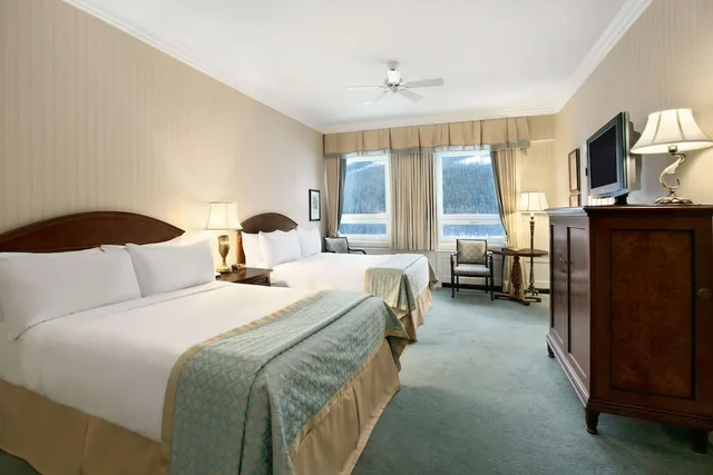 غرفة ديلوكس بسريرين كوين، Fairmont Chateau Lake Louise 2/10