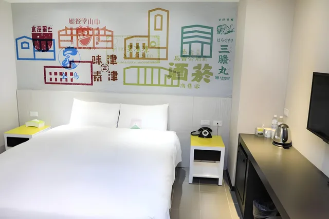 Budget, Twin Beds, No Window، Wholesome Hotel 2/2
