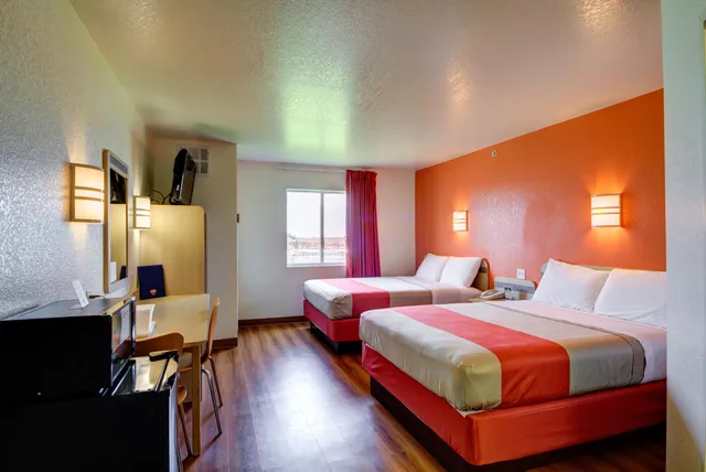 غرفة بسريرين كوين، Motel6 El Reno, OK 4/9
