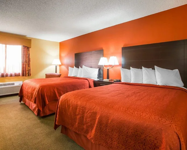 غرفة بسريرين كوين، Quality Inn & Suites Kimberly - Appleton East 1/2