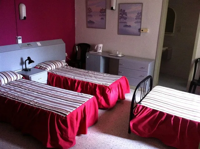 غرفة ثلاثية بإطلالة على البحر، Roma Hotel 1/1