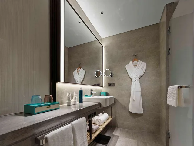 غرفة بسريرين منفصلين، DoubleTree by Hilton Taizhou Shenxianju 2/5