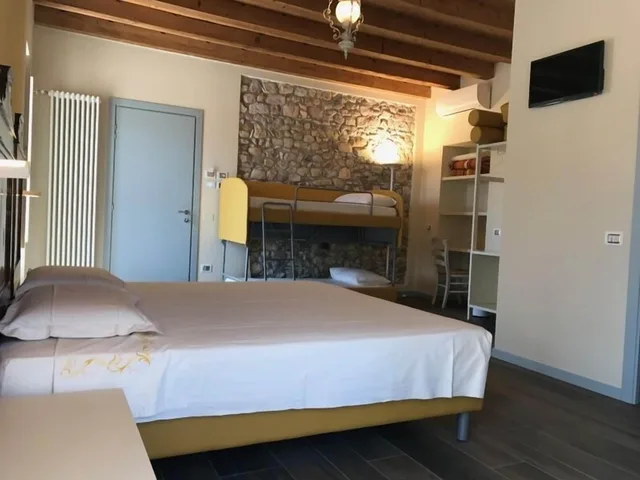 غرفة عائلية بحمام خاص، Villa Di Cazzano 1/6