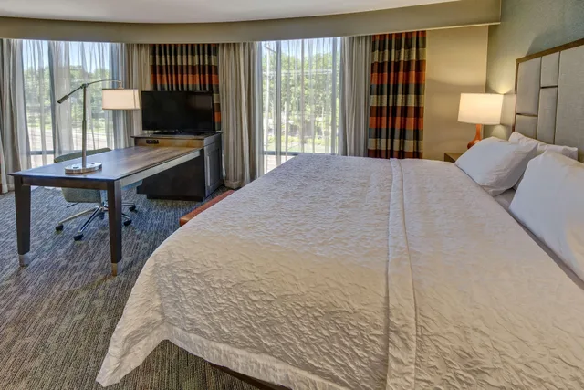 استوديو ركني بسرير كينج لذوي الإعاقة، Hampton Inn And Suites Memphis Germantown 1/2