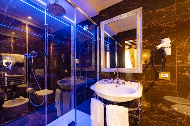 Deluxe, Double Bed, Square View، Scandinavia Hotel Venice 9/10