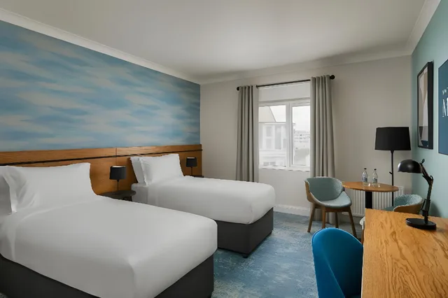 غرفة بسرير مزدوج أو سريرين منفصلين، Waterford Marina Hotel 1/2