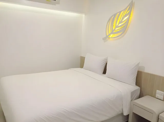 غرفة قياسية بسرير كوين، Snoozzotel 1/2