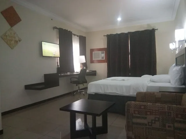 3 Bedrooms, Apartment, 3 Queen Beds, Dwell Apartments 2/7
