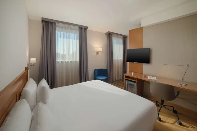 غرفة سوبيريور بسرير مزدوج، Nh Ravenna 2/5