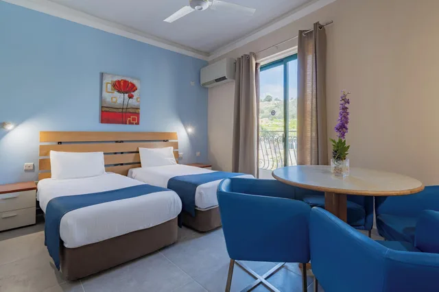 غرفة قياسية بسريرين منفصلين، Xemxija Bay Hotel (ex Porto Azzurro) 3/5