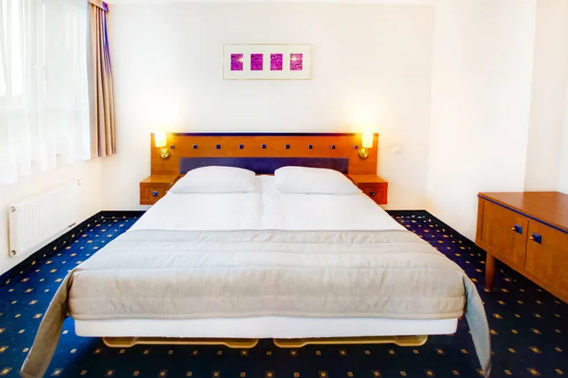 Standard, Twin Beds, Qubus Hotel Glogow 1/7