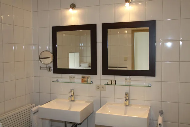 شقة بسريرين منفصلين، Hotel Kasteel Erenstein 1/1