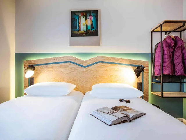 غرفة قياسية بسريرين منفصلين مع أريكة، Ibis Styles Paris Nation Porte de Montreuil 6/10