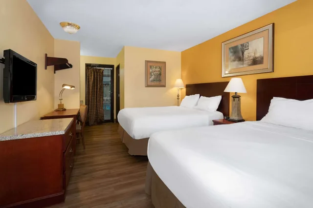 غرفة ديلوكس بسريرين كوين، Travelodge By Wyndham Albuquerque East 5/8