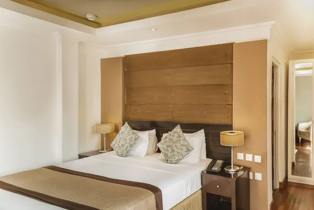 غرفة ديلوكس بسرير كينج، Kandy City Hotel 2/6