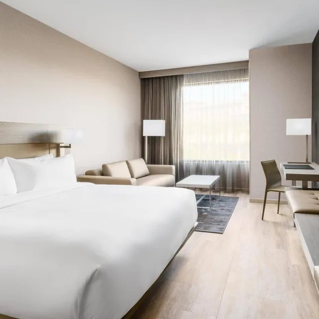 Room, King Bed, Sofa, AC Hotel Scottsdale North 5/10