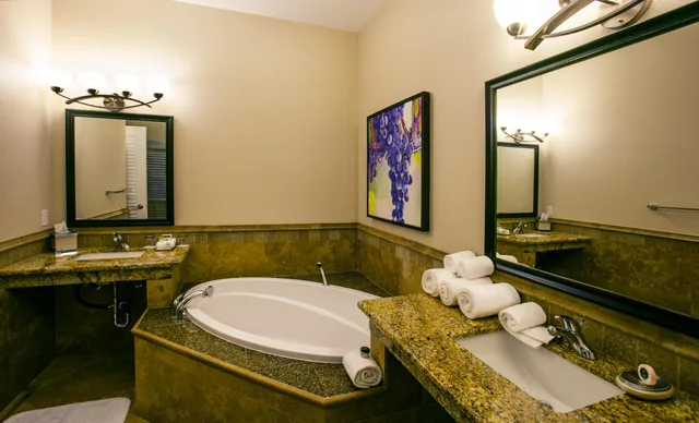 Romanza, Tower, Suite، SOUTH COAST WINERY RESORT AND SPA 2/3