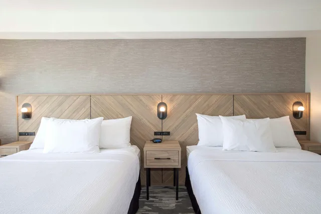 غرفة قياسية بسريرين كوين، Sandman Hotel & Suites Regina 4/5