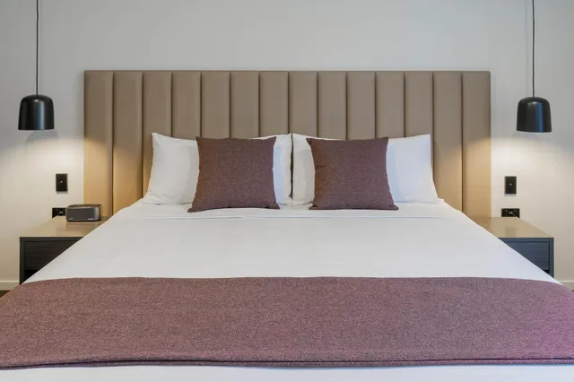 Deluxe Two Bedroom Apartment, Abode Belconnen 1/1