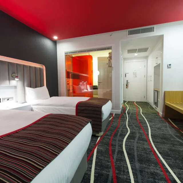 غرفة، PARK INN BY RADISSON ANKARA CANKAYA 8/14