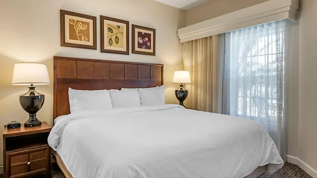 1 Bedroom, Plus, Suite, King or Queen Bed, Queen Bed, Sofa، Hilton Vacation Club St. Augustine 2/3