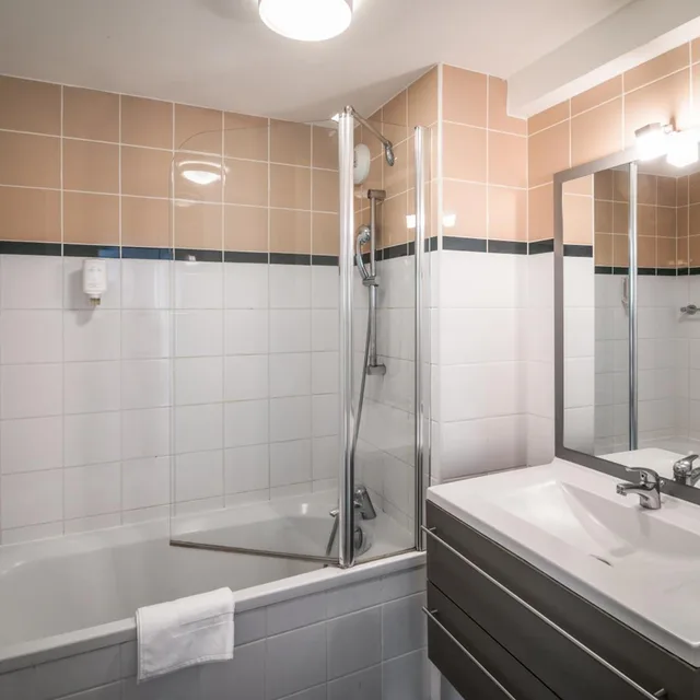 استوديو سوبيريور بسرير مزدوج، Comfort Aparthotel Lourdes Lorda 4/4