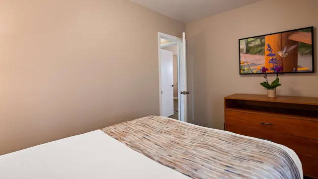 جناح بسرير كوين بشرفة، Best Western Ptarmigan Lodge 6/10