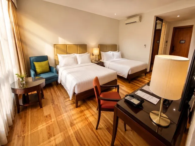 غرفة سوبيريور بسريرين كوين، City Garden Grand Hotel 2/10