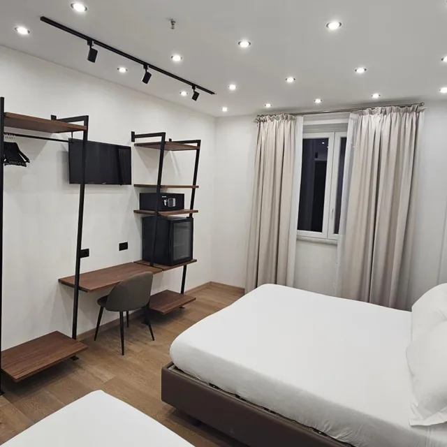 غرفة رباعية، HOTEL GALLES 1/10