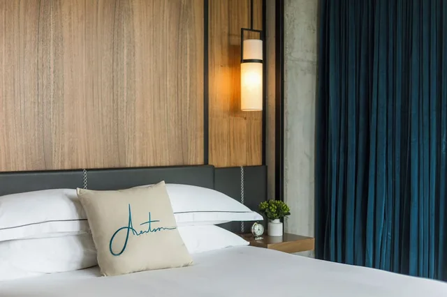 جناح بسرير كينج بغرفة نوم واحدة، Kimpton Aertson Hotel 7/9
