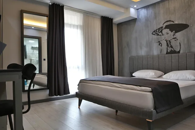 غرفة ديلوكس بسرير مزدوج، Fly And Stay Airport Hotel 1/10