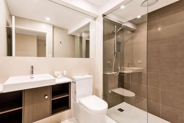 Upgrade, Queen and Twin Beds، Quality Hotel Manor 2/2