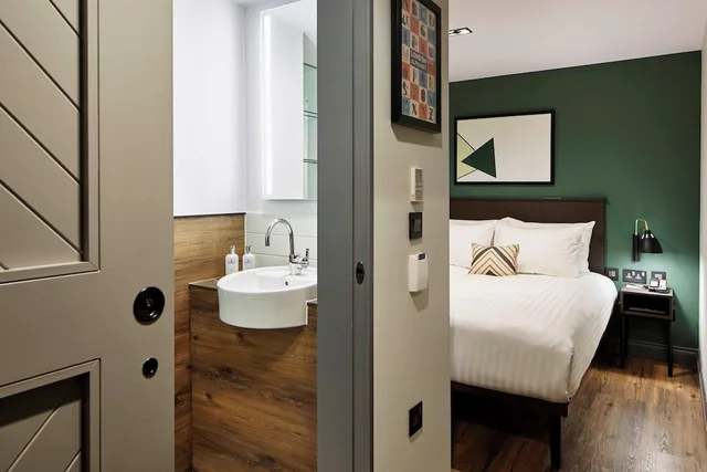 1 Bedroom, Deluxe, Suite, Double Bed, Residence Inn By Marriott London Kensington 3/5
